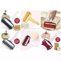 ราคา [COD] Pie slice ทำลายพาย/Cookie Cutter ที่ตัดแป้งวงกลม/Pizza needle roller ลูกกลิ้งกรุแป้งพิซซ่า/Rolling pin ลูกกลิ้งรีดแป้ง (1731816200325072055)