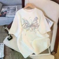 ราคา เสื้อยืดแขนสั้นผ้าฝ้ายแท้, สำหรับผู้หญิง, แฟชั่นฤดูร้อน, ทรงหลวมและกระชับสัดส่วน, การออกแบบที่ไม่เหมือนใคร, เหมาะสำหรับขายส่ง, 2025 มาใหม่ เสื้อ สติช binder แจ็คเก็ตยีนส์ ลีวาย ไ (1731622032997581868)