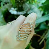 ราคา Titapa jewelryแหวนเพชรหน้ากว้าง8แถวเพชรคั่นกระจายแบบโมเดิร์นมาใหม่ใส่สวยเต็มนิ้วงานประณีตมากเพชรสวยคัดทุกเม็ดน้ำ100สวยเล่นไฟระยิบระยับเหลี่ยมเพชรH&A ตัวเรือนมีน้ำหนักแข็งแรงแบบทั (1732483677409871379)