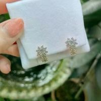 ราคา Titapa jewelry ต่างหูห่วงเพชรดอกพิกุลเล็ก ก้านเพชรแถวคู่ มาใหม่เพชรสวยมาก เพชรขาวใสวิ้งๆน้ำ100คัดทุกเม็ดเหลี่ยมH&A น้ำลึกสวยเล่นไฟระยิบระยับงานปราณีตละเอียดตัวเรือนมีน้ำหนักแข็งแ (1732483167690655251)