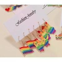 ราคา ต่างหูห้อย เรนโบว์ ต่างหูสีรุ้ง ตุ้มหูห้อย สีรุ้ง หัวใจ PRIDE LGBT Rainbow Heart Danger Hook Earring Earring Earrings สินค้าขายดี (1731772995892905080)