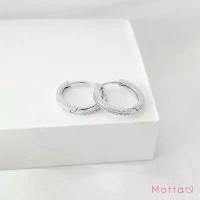 ราคา ขายร้อน Motta Earring ต่างหูห่วงชุบทองคำขาว ใส่ได้ทุกวัน (1732045794554119576)