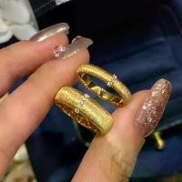 ราคา แหวนเพชรดอกซาติน สีทอง แหวนเปิดปรับได้ สไตล์ชาแนลขนาดเล็ก แหวนคู่ ของขวัญ cluster engagement ring (1731529829847434650)