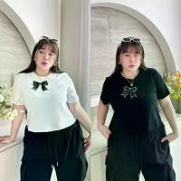 ราคา Ribbon Tee - Baby Tee ติดเข็มกลัดโบว์เพชร ️ (1730523744947570760)