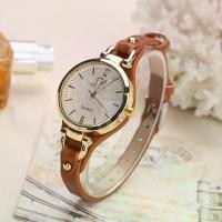 ราคา นาฬิกาผู้หญิง, สไตล์ลำลอง, หน้าปัดกลม, การออกแบบหมุดย้ำ, สายหนัง PU, การเคลื่อนไหวควอทซ์, นาฬิกาข้อมือผู้หญิง, แฟชั่น, นาฬิกาเกาหลีสำหรับผู้หญิง, นาฬิกาหนังลำลองอินเทรนด์, สไตล์เ (1732383259080885648)