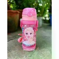 ราคา [COD] พร้อมส่ง กระติกน้ำเด็ก เอลซ่า ขวดน้ำเด็ก 450MLกระติกน้ำเด็กไปโรงเรียน กระติกหลอดเด้ง Elsa Frozen Paw Spiderman พร้อมส่ง ร้านคนไทยค่ะ (1732325302496495174)