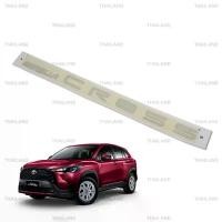 ราคา จัดส่งที่รวดเร็ว โลโก้ติดฝาท้าย โลโก้ติดฝากระโปรงท้าย "COROLLA CROSS" ของแท้ สีโครเมี่ยม Toyota Corolla Cross ปี 2019-2023 (1731391131266745935)