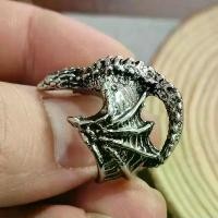 ราคา Game of Thrones Black Dragon แหวน 2024 ปีมังกร Zodiac ปีแหวนดัชนีบุคลิกภาพอุปกรณ์เสริมแฟชั่น Hip-Ho (1732293790258660950)