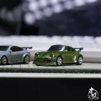 ราคา รถ RC ขนาดเล็ก สเกล 1:64 พร้อมน้ำมันเชื้อเพลิงตามสัดส่วน พวงมาลัย รีโมทคอนโทรล รถดริฟท์ รถแข่งตั้งโต๊ะ โมเดลของเล่นจำลอง 2.4G เหมาะสำหรับเด็กผู้ชาย ของเล่นควบคุมระยะไกลที่ดี เหมา (1731441142824141915)