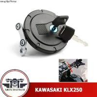ราคา ขายร้อน ฝาถังน้ำมัน Kawasaki KLX250 KSR110 klr650 klx125 d-tracker 250 125 ฝาถังน้ํามันแต่ง ฝาปิดถังน้ํามัน (1731747573570569539)