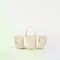 ราคา Madmatter - Double Strap Tote Bag Small กระเป๋าผ้า แคนวาส ขนาดเล็ก (1729738289179036461)