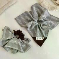 ราคา Scrunchie หางนางเงือก สไตล์เกาหลี ชายกระโปรงลายทาง ที่คาดผม Niche เรียบหรู เหมาะสำหรับหางม้าต่ำ เชือกผูกผม เครื่องประดับผม (1732496675392292083)