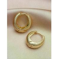 ราคา Minimalism is not simple, the golden ring lights up your daily sense of luxury. "Golden circle earrings (1731419712651232999)