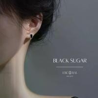 ราคา COD ESCOBAL✨ต่างหูเงินแท้ Black Sugar มรกตอัญมณีสีดำ ตุ้มหูเงินแท้ ต่างหูแฟชั่น ต่างหูพลอย ของขวัญ (1731929397513782512)