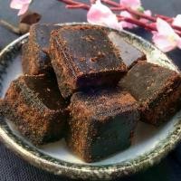 ราคา น้ำตาลแดงก้อน น้ำตาลอ้อยก้อน น้ำตายยูนนาน น้ำตาลโบราณ กลิ่นหอม ดื่มง่าย Chinese Brown Sugar (1730091313040427177)