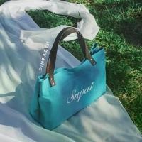 ราคา Canvas Tote bag Colureful กระเป๋าปักชื่อ สีสันสดใส (1730230921766865344)