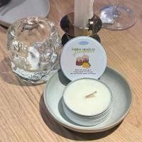 ราคา ของฝาก ของชำร่วย เครื่องหอม เทียนหอมกลิ่น Lemon canele in Bordeaux (vanilla,lemon) ขนาด 60 g. ทำจากไขถั่วเหลืองธรรมชาติ 100% ปลอดภัยต่อสุขภาพ [ N0.06 ] (1731713972791051370)