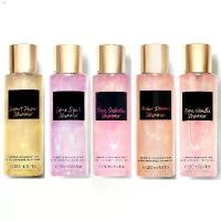 ราคา แสงแดดหล่อ เสน่ห์ของการยั่วยวน ️️น้ำหอม Victoria Shimmer Fragrance mist ขนาด 250ml. ️️ (1732262764239029384)