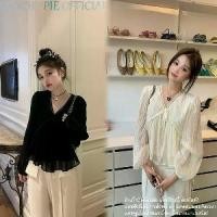 ราคา ​​Peachy pie เสื้อท่อนบนคอวีแขนโคมไฟหวานน่ารักทรงหลวม ผ้าซิฟองจีบ เสื้อเชิ้ตลูกไม้ชายเสื้อ รุ่นใหม่ฤดูร้อน-ใบไม้ร่วง2025 ทรงเสื้อตุ๊กตา​​ 99141 (1732237426002462208)