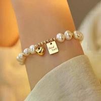 ราคา Freshwater Pearl Bracelet with Heart Beads: A Luxurious and Unique Gift for Women ส ร ้ อ ย ค อ ผ ี เ ส ื ้ อ สร้อย ข้อ มือ นาค แท้ ผู้ หญิง เครื่อง ราง ฮ่อง (1732276548684121954)