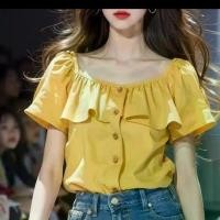 ราคา เสื้อเชิ้ตแขนสั้น Mango สไตล์ฝรั่งเศส แฟชั่นฤดูร้อนใหม่ เสื้อชีฟองระบายอากาศไม่ซ้ำใคร ท็อปสีเหลือง ปี 2025 (1731366817659585976)