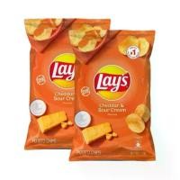 ราคา [ส่งฟรี] Lays Cheddar&Sour Cream Flauored 184g. (USA Imported) เลย์ มันฝรั่งทอดกรอบ รสเชดดาร์&ซาวร์ (นำเข้าจากอเมริกา) (2 ถุง) (1732499174976095238)