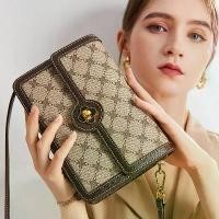 ราคา กระเป๋าสะพายข้างใบเล็ก อินเทรนด์ แฟชั่น ซอกและอเนกประสงค์ กระเป๋าสะพายสตรี กระเป๋าสี่เหลี่ยมเล็ก ใหม่ในปี 2568 กระเป๋า ชามูน กระเป๋า ผ้า ไนล่อน ร้าน มุสลิม การ ยาง shoulder (1732449153275954312)