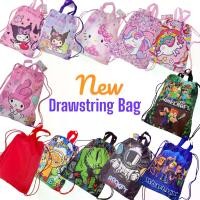 ราคา กระเป๋าเป้ถุงหูรูด กระเป๋าใส่ชุดว่ายน้ำ ลายการ์ตูนลิขสิทธิ์ Drawstring Bag กระเป๋าหูหิ้วใส่อุปกรณ์อเนกประสงค์ สินค้ายอดนิยม (1732528773248419728)