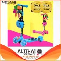 ราคา Alithai Scooter สกู๊ตเตอร์ 4 ล้อ มีไฟกระพริบที่ล้อ สกู๊ตเตอร์ขาไถ สกู๊ตเตอร์เด็ก (1729593104314698020)