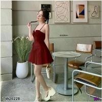 ราคา Garden Clothes ชุดจั๊มสูท จั้มสูทขาสั้นอกจับจีบ แต่งระบายสายเดี่ยว กางเกงจับจีบบาน .. สีแดง (1732225634247871167)