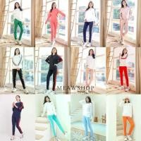 ราคา Set ชุดวอร์ม S-2XL เสื้อแขนยาว คู่กับกางเกงขายาว สวมใส่สบาย ชุดขึ้นเครื่อง ชุดเดินทาง ชุดออกกำลังกาย ชุดกีฬา #2048 (1732608919017719235)