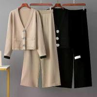 ราคา สูท ดีไซน์สวย ข้อมือบล็อคสี เสื้อคาร์ดิแกนกระดุมเพชร เสื้อสเวตเตอร์เบลเซอร์ + กางเกงขาตรง ทรงสลิม เซ็ตสองชิ้น (1732108169125987782)