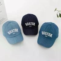 ราคา 【ของแท้ 100%】 [พร้อมส่ง] หมวกเด็ก 1ปี - 5ปี รอบหัว:50-52 cm. หมวกแก๊ป (Cap) ผ้ายีนส์ ปักอักษร BOSTON 1630 หมวกสำหรับเด็กใส่กันแดด (1732608335970338543)