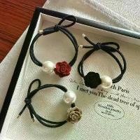 ราคา เชือกผูกผมดอกกุหลาบ สไตล์เกาหลี หางม้าลำแสง อินทรธนูมุก ที่คาดผมความยืดหยุ่นสูง อินทรธนูลูกชิ้น ยางรัดผม (1732057147284491211)