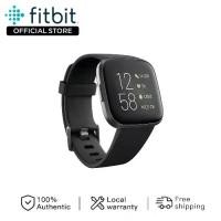ราคา Fitbit Versa สมาร์ทวอทช์ สุขภาพและฟิตเนส, นาฬิกาสปอร์ต, พร้อมอัตราการเต้นของหัวใจและการวัดการนอนหลับ, นาฬิกาล่องเรือ, สำหรับผู้ชายและผู้หญิง, นาฬิกาคู่รัก, มีขนาดเดียว (รวมสาย S (1731892732980332262)