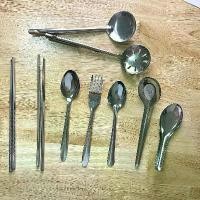 ราคา KLOIPW ช้อนส้อม ตะเกียบ ชุดช้อนส้อม ช้อนเกาหลี ส้อมเกาหลี ชุดช้อนส้อมสแตนเลสแท้ กระบวยซุป กระชอนร่อน แนะนำ (1732078035072943890)