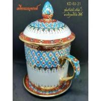 ราคา ชุดแก้วมัค เบญจรงค์ (แก้วน้ำ) ลายพิกุล ครึ่งใบสีฟ้า (1729990559361829149)