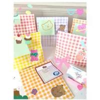 ราคา HI-GIVE 1แพ๊ค10ชิ้น ถุงกระดาษ ลายสก๊อต ใส่ขนม ใส่ของขวัญ ของฝาก คุกกี้ สีสันสดใสน่ารัก พร้อมส่ง (1731721438605445401)