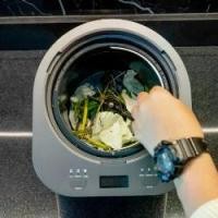 ราคา Lyfe by Toshino เครื่องกำจัดเศษอาหาร รุ่น LF-01 (1730885483011214029)