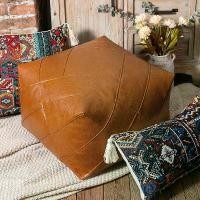 ราคา สตูลเก็บเบาะขี้เกียจ สำหรับเสื้อผ้าสำรอง โซฟา สตูลต่ำ เหมาะสำหรับห้องนั่งเล่นและหน้าต่างเบย์ สตูลวางเท้า วัสดุหนัง ฟูตูน เบาะ รอง หลัง (1731968450658796868)