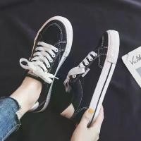 ราคา รองเท้าผ้าใบสำหรับผู้หญิง สไตล์เกาหลี อินเทรนด์ ลำลอง อเนกประสงค์ รองเท้าผ้าใบสีดำ ฤดูใบไม้ผลิ 2566 มาใหม่ รองเท้ากีฬา สตรี รองเท้า แฟชั่น นําเข้า รองเท้า นักเรียน วินเทจ รองเท้า สุขภาพ ผู้หญิง (17319