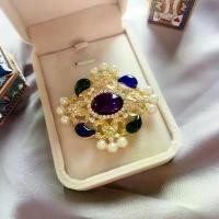 ราคา เข็มกลัดแกะสลักโบราณ สไตล์วัง แฟชั่นวินเทจ ประดับมุกและพลอย เข็มกลัดพลอยเทียม เหมาะสำหรับเสื้อโค้ท เครื่องประดับพิน (1731854875866859241)