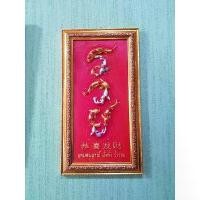 ราคา ปลาคาร์ปรวย ป้ายมงคล " รวย " มั่งมีศรีสุข รุ่งเรืองร่ำรวย เศรษฐี กรอบทอง ของขวัญ ของที่ระลึก ตกแต่งบ้าน ร้านค้า ขนาด 22 x 24 CM. วัตถุมงคล (1731665213342976486)