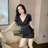 ราคา ชุดเดรสสีดำตัวเล็ก คุณภาพระดับไฮเอนด์ เหมาะสำหรับฤดูร้อน 2023 คอลเลคชั่น 1134 คน เหมาะสำหรับร้านเสริมสวย นวดเท้า ทำงานในร้านเสริมสวย สไตล์ไนท์คลับใหม่ ช่างเทคนิค KTV ชุดเดรสรัดรูปสองชิ้นปลอม (17312898