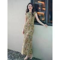 ราคา ชุดกี่เพ้า สไตล์จีนใหม่ รังคไท เส้นผ่านศูนย์กลางความงาม ปรับปรุง กระโปรงหางปลายามดอกไม้ขนาดเล็ก สำหรับผู้หญิง ทำจากผ้าไหมหม่อน เดรสผ้าไหมลายดอกไม้ขนาดเล็ก pomni digital circus costume ชุด นาง ป้าย หมี