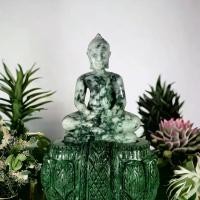 ราคา พระพุทธรูป พระแกะสลัก หยกพม่า หรือ เจไดต์ เนื้อเขียวขาว ขนาดหน้าตัก 3 นิ้ว พร้อมฐานสูง 7 นิ้ว ฐานพระแก้วหินเขียวอินเดีย นํ้าหนัก 3 กิโลกรัม (1730082835083266621)