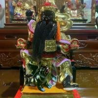 ราคา รูปปั้นพระเจ้าแห่งความมั่งคั่งจีน Zhao Gong Ming นำโชคลาภและความสำเร็จทางธุรกิจ พรพระลมจีน พรไม้แกะสลัก เหมาะสำหรับตกแต่งบ้านและร้านค้า TikTok (1731183975879574687)