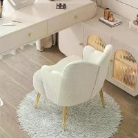 ราคา เก้าอี้แต่งหน้า สไตล์ครีม TC ดูดี เหมาะสำหรับเจ้าหญิงและนางฟ้า สไตล์ห้องนอนเจ้าของ โต๊ะเครื่องแป้งเรียบง่าย เหมาะสำหรับร้านทำเล็บ (1731517176966973622)
