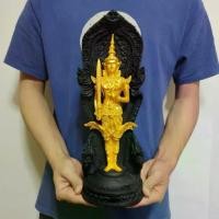 ราคา พระสยามเทวาธิราช องค์พระสีทอง ซุ้มด้านหลังสีดำ (ฐาน4นิ้ว สูง32ซม.)ผ่านพิธีปลุกเสกแล้ว บูชาเสริมสิริมงคลในบ้านเรือน (1731425538839709627)