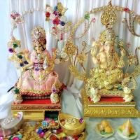 ราคา รูปปั้นตุ๊กตาช้าง และผู้หญิงสวย (1729615301225253620)